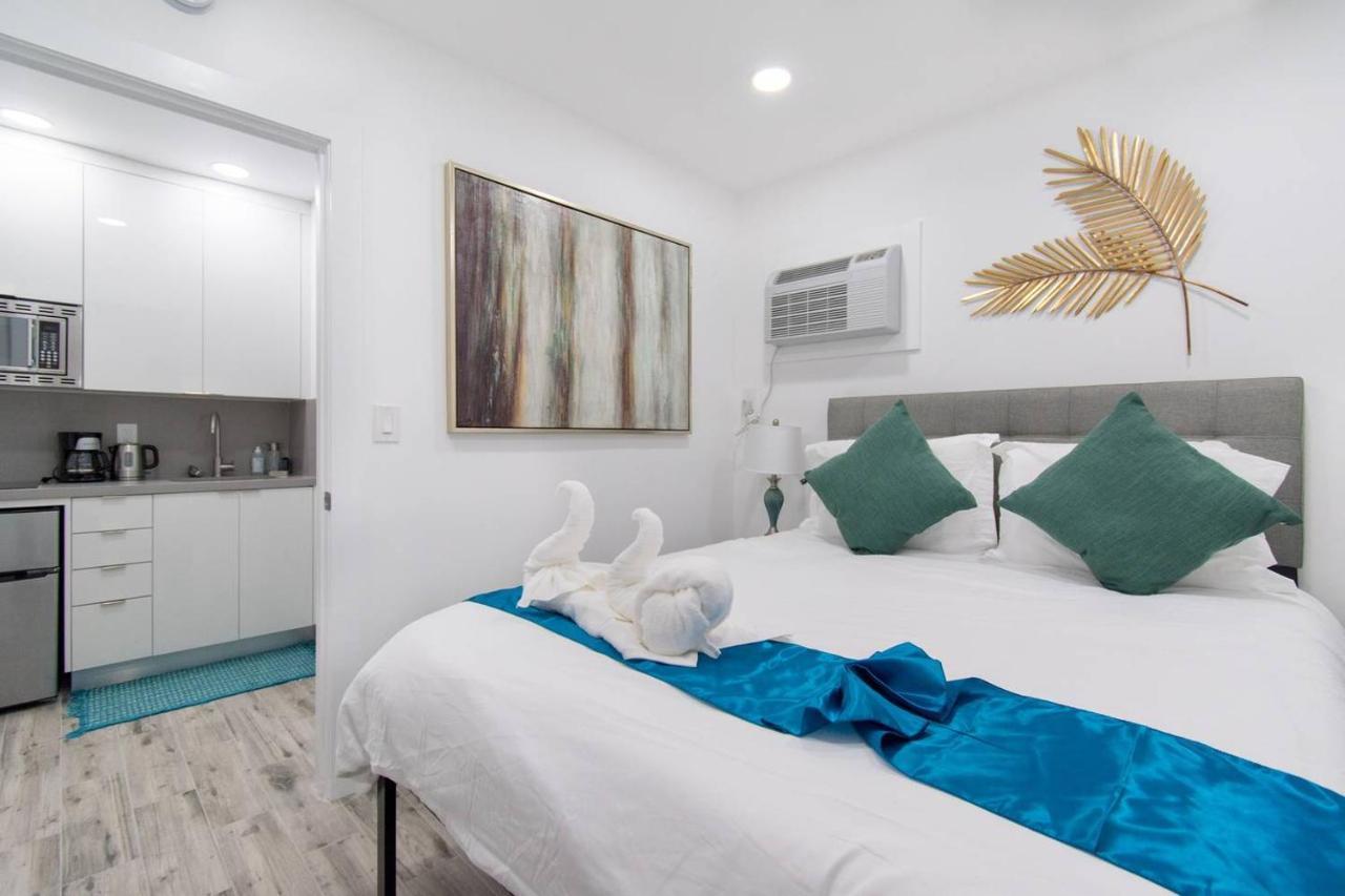 Newly Renovated 1 Bedroom Apt Designer Unit # 3 Dania Beach Exteriör bild