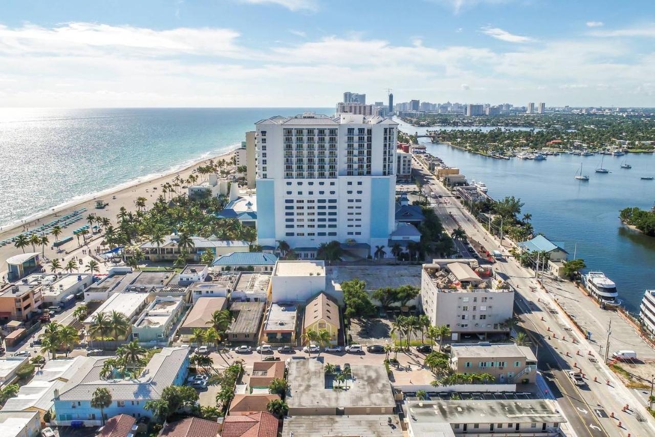 Newly Renovated 1 Bedroom Apt Designer Unit # 3 Dania Beach Exteriör bild