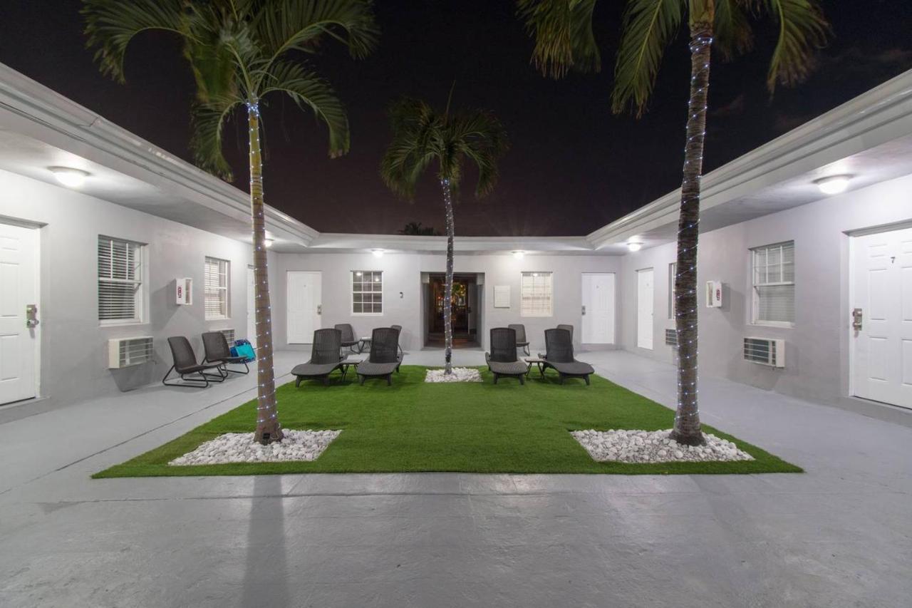 Newly Renovated 1 Bedroom Apt Designer Unit # 3 Dania Beach Exteriör bild